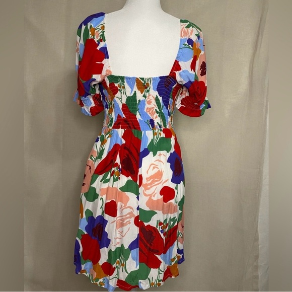 Floral mini dress from Faithfull the Brand. Great used condition - Picture 3 of 7